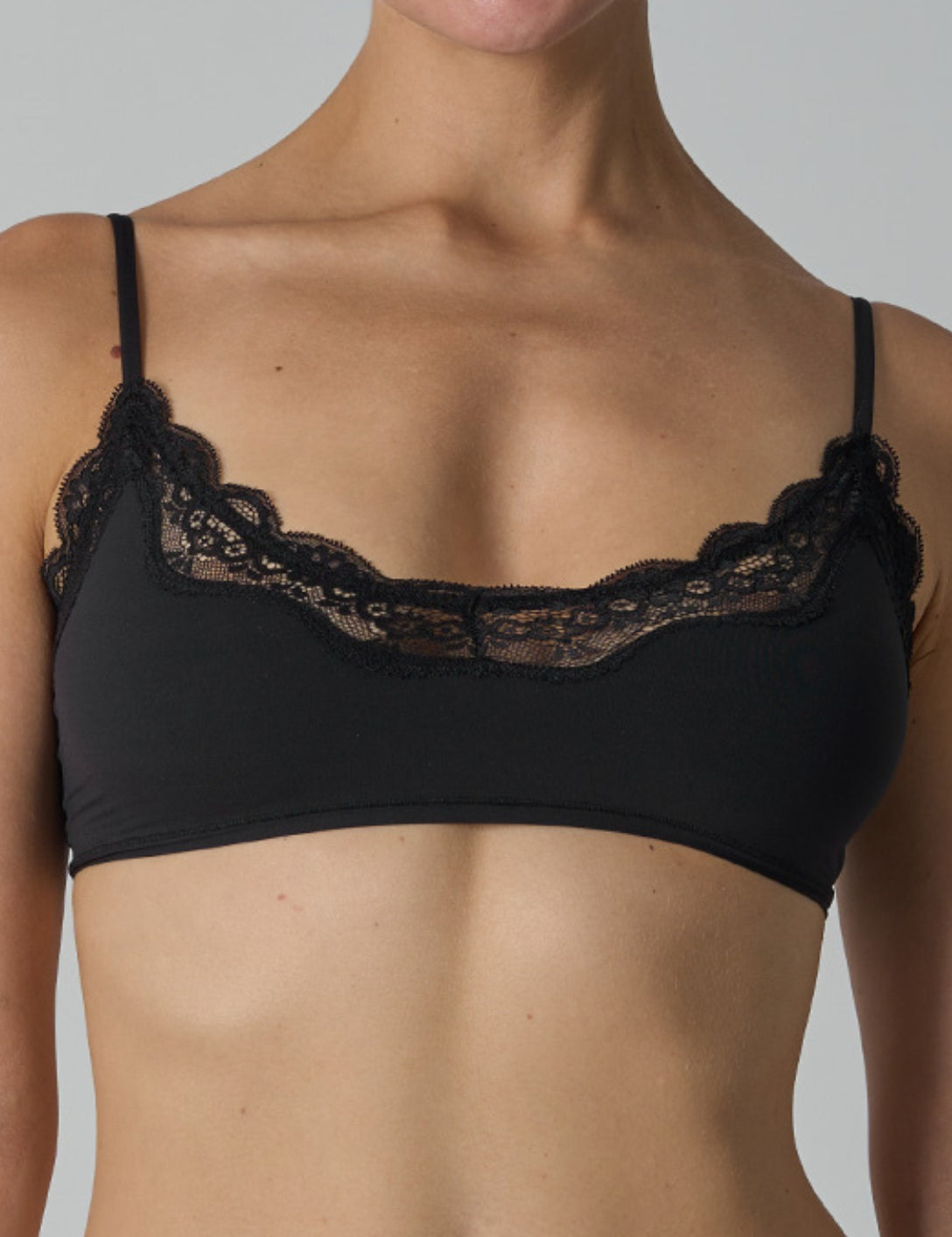 The Smooth Lace Bralette - HeyShape